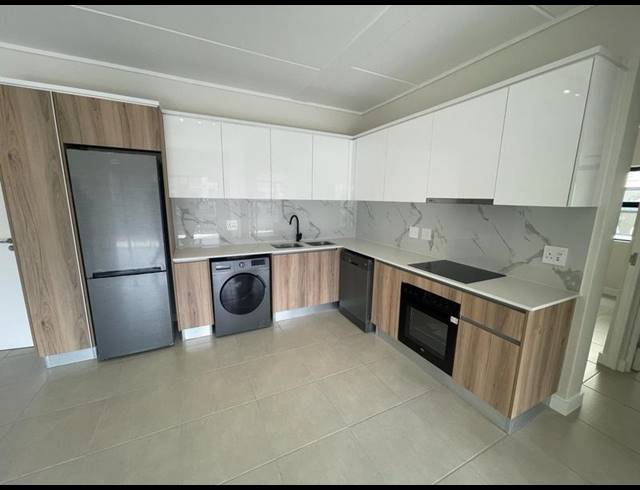 2 BEDROOM PROPERTY TO RENT IN SANDOWN
